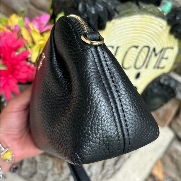 Authentic KATE SPADE Pebbled leather zip top Satchel/Wristel/crosby - Picture 3 of 15